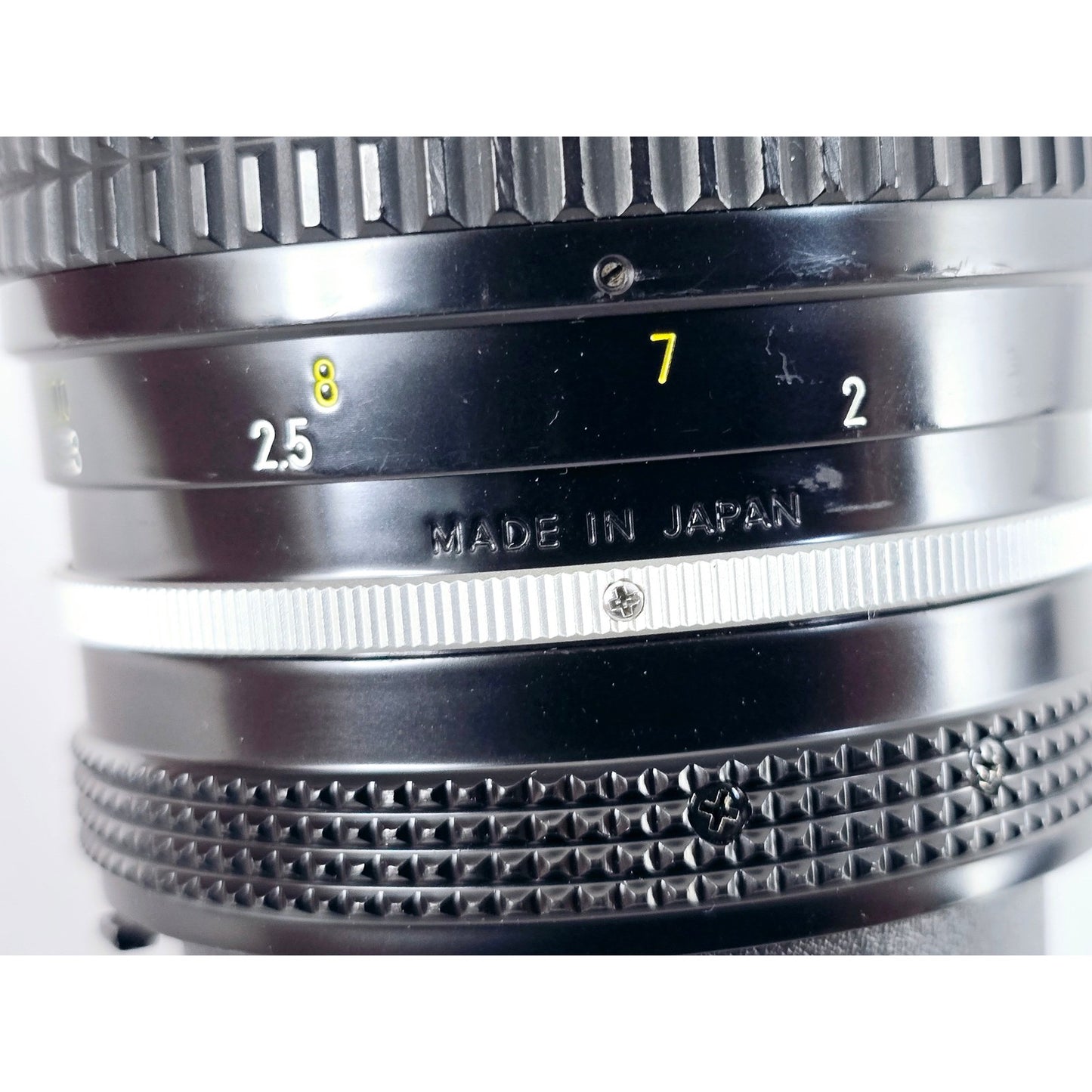 [Pre-owned] Nikon Ai Nikkor 200mm F4 MF Telephoto Lens — Near MINT — Japan #3668