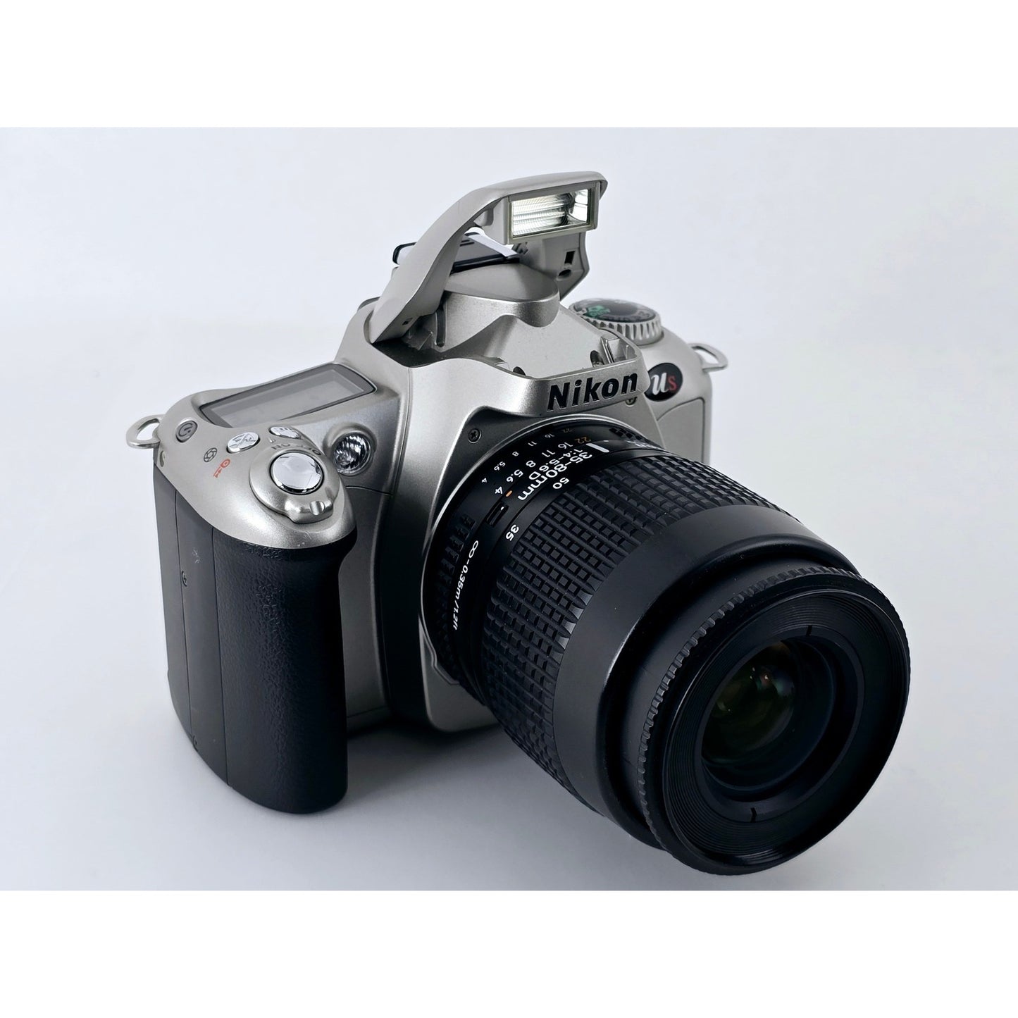 [Pre-owned] Nikon US F55 SLR 35mm Film Camera with AF 35-80mm F4-5.6 D Lens — MINT — Japan #4775