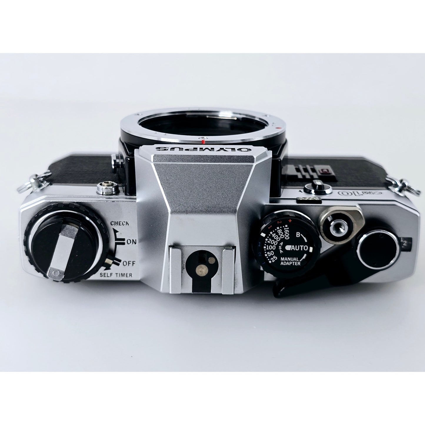 [Pre-owned] Olympus OM10 SLR 35mm Film Camera (Body Only) — Near MINT — Japan #4953