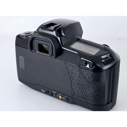 [Pre-owned] Canon EOS 10 QD SLR 35mm Film Camera Body — MINT — Japan #3903