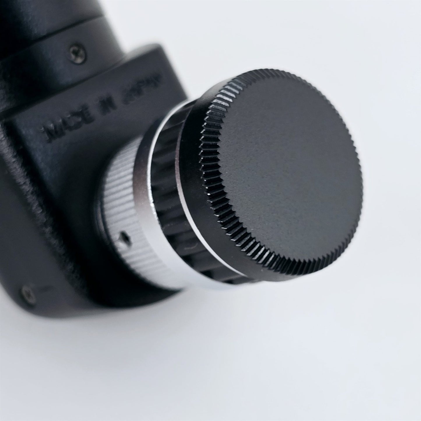[Pre-owned] Nikon DR-4 Right Angle Finder Viewfinder for F3 FM2 FE2 — Mint — Japan #5318