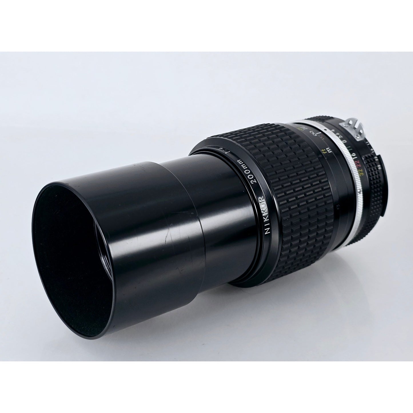 [Pre-owned] Nikon Ai Nikkor 200mm F4 MF Telephoto Lens — Near MINT — Japan #3199