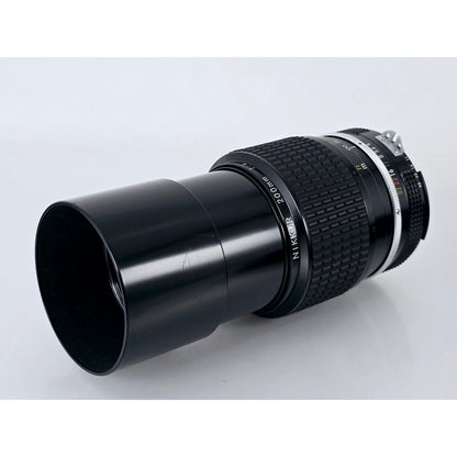 [Pre-owned] Nikon Ai Nikkor 200mm F4 MF Telephoto Lens — Near MINT — Japan #3199