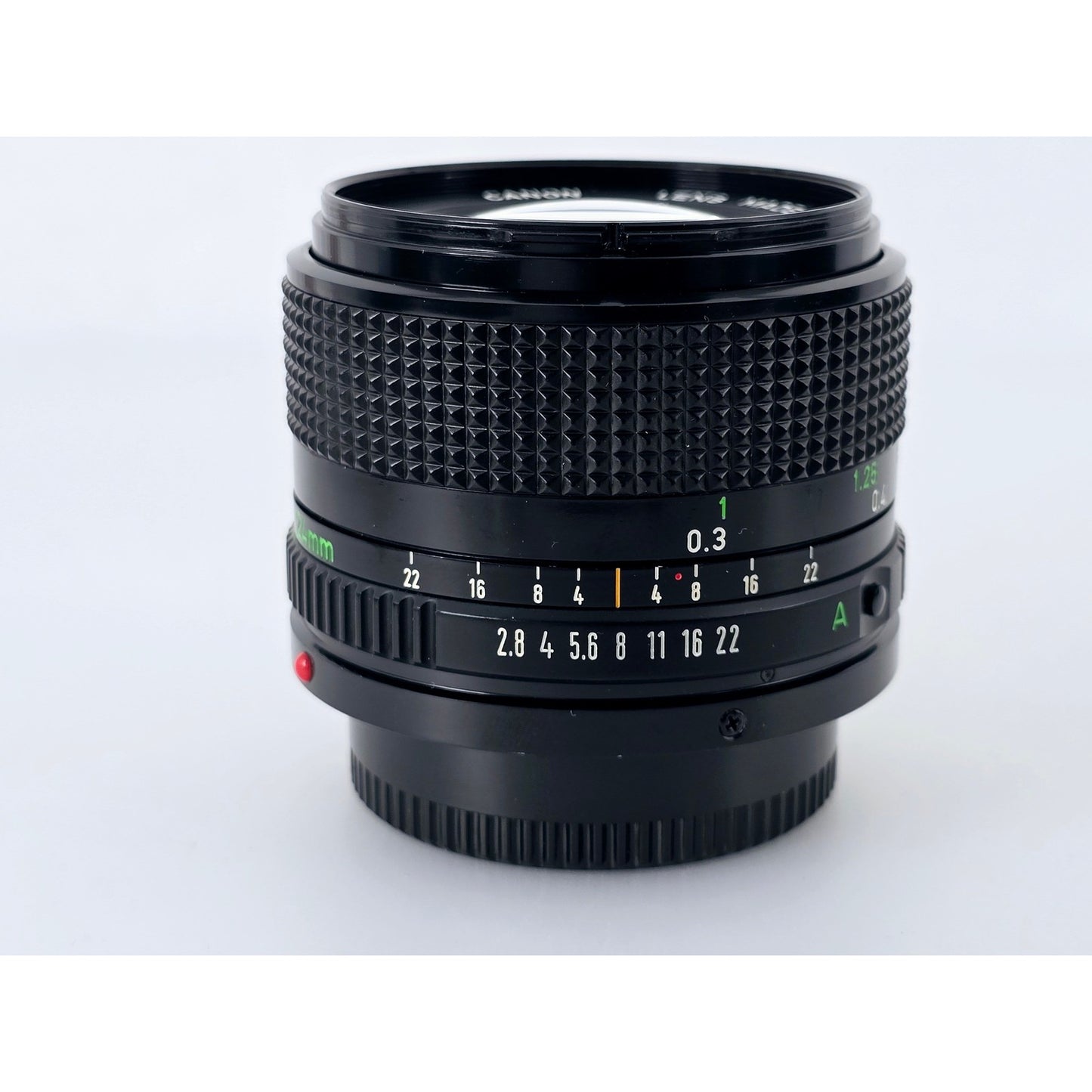 [Pre-owned] Canon New FD 24mm f2.8 Wide Angle MF Lens — Near MINT — Japan #4899