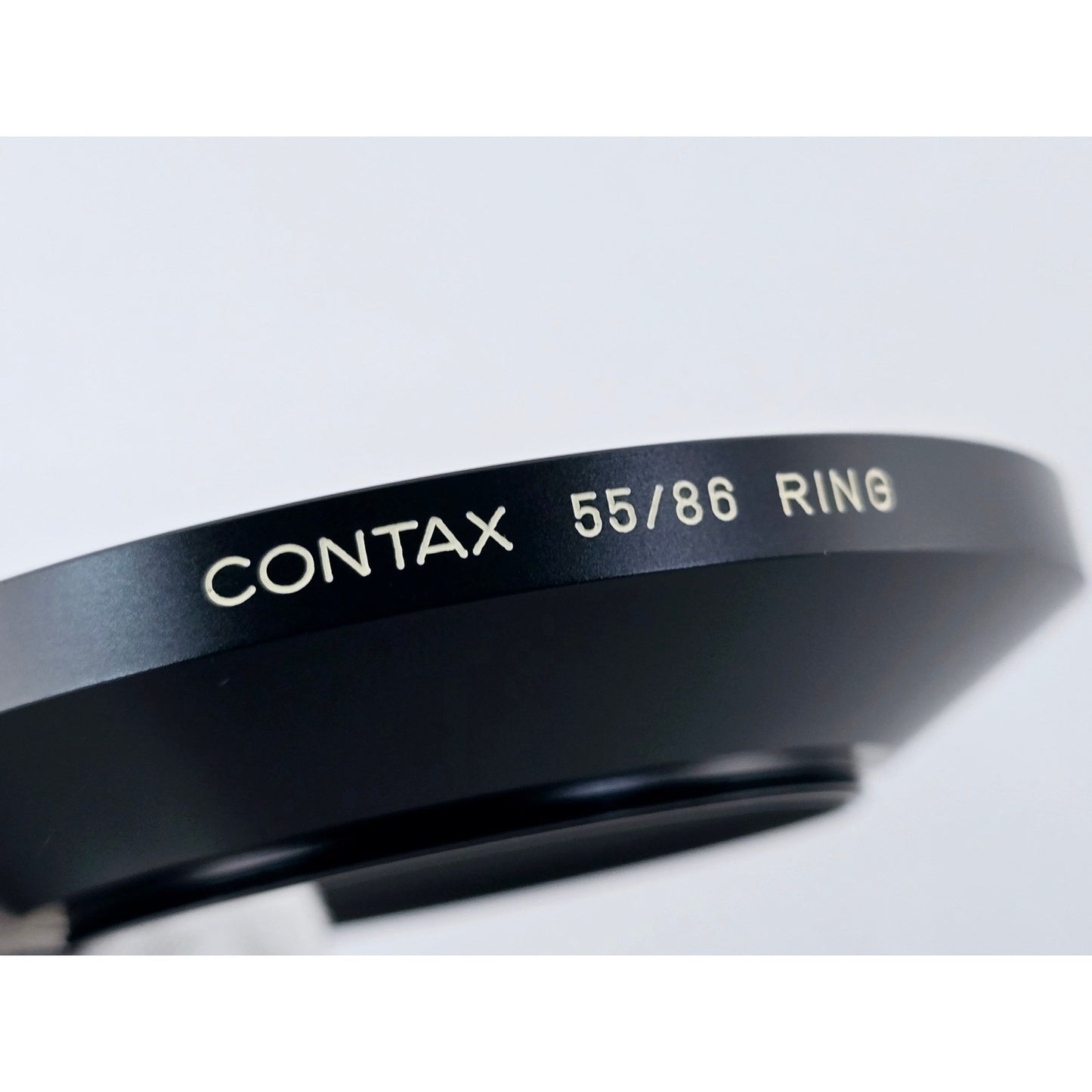 [Pre-owned] Contax 55/86 Step Up Ring Adapter Genuine Filter Hood — Unused — Japan #3954