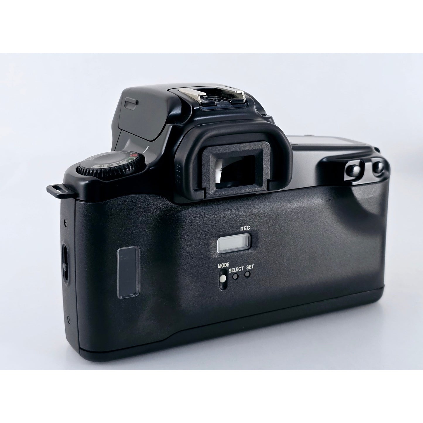 [Pre-owned] Canon EOS 1000 QD 35mm Film Camera Body — MINT — Japan #3722