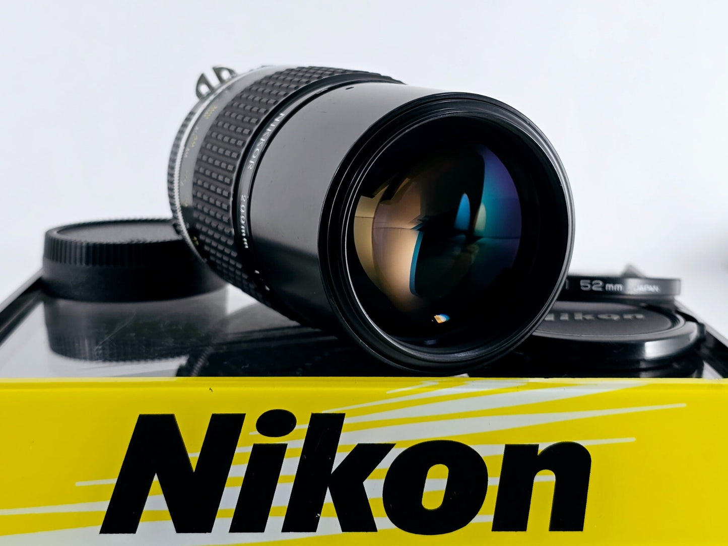 🌸[Near MINT] Nikon Ai-s Ais Nikkor 200mm F4 MF Telephoto Lens From Japan