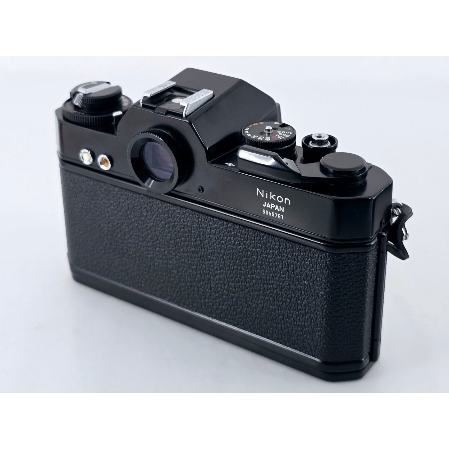 [Pre-owned] Nikon EL SLR 35mm Film Camera (Body Only) — Near MINT+++ — Japan #3299