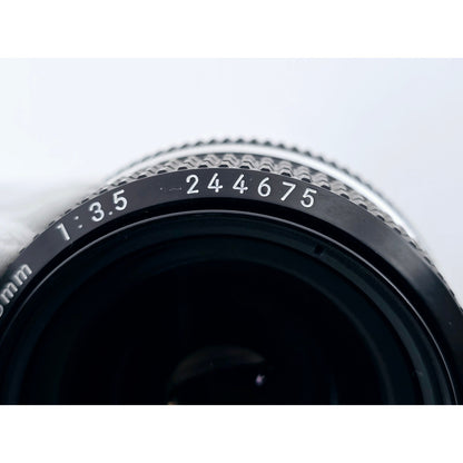 [Pre-owned] Nikon Non-Ai Nikkor 28mm F3.5 Wide Angle MF Lens — Near MINT — Japan #4415