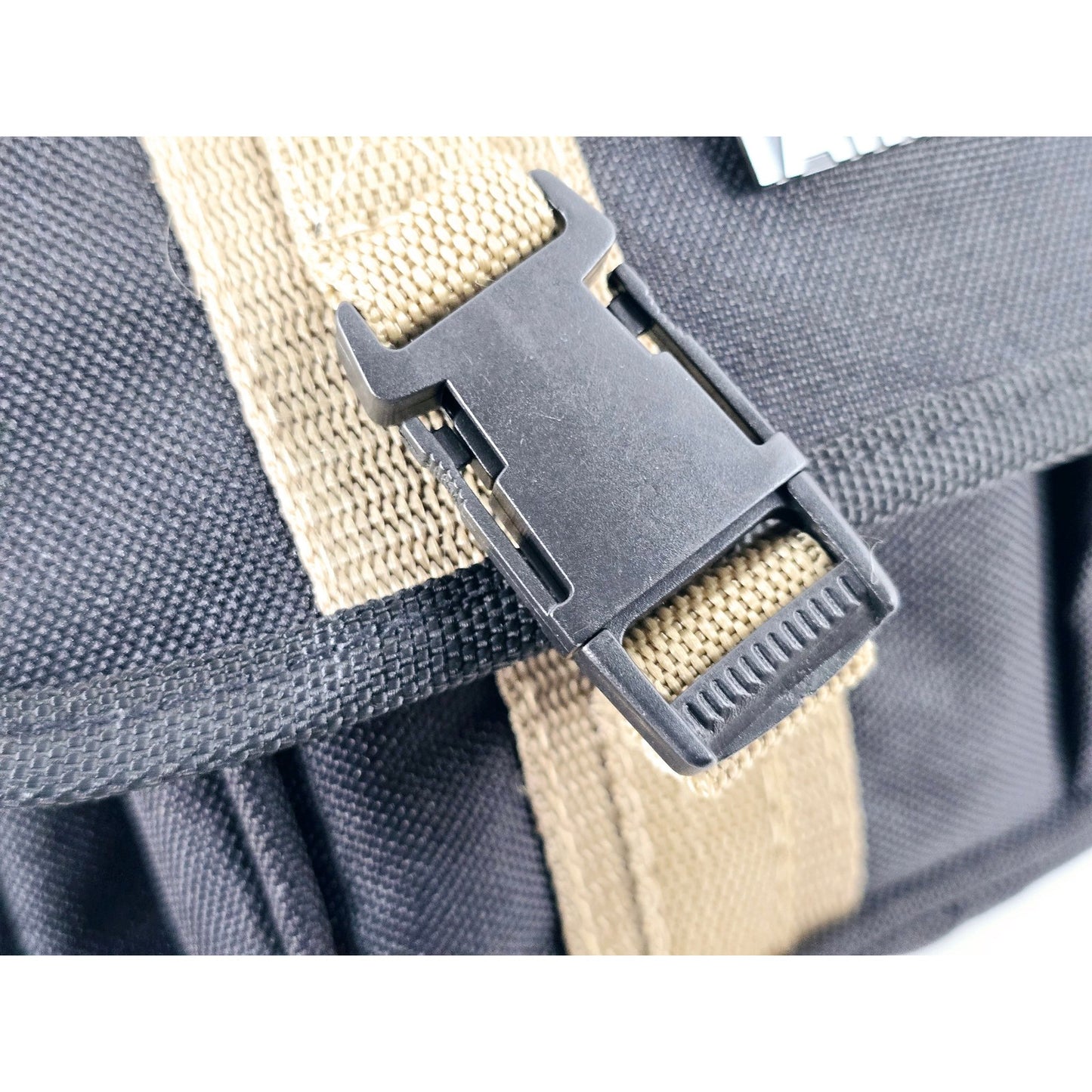 [Pre-owned] Genuine Tamron Camera Lens Shoulder Bag — Near MINT — Japan #4805