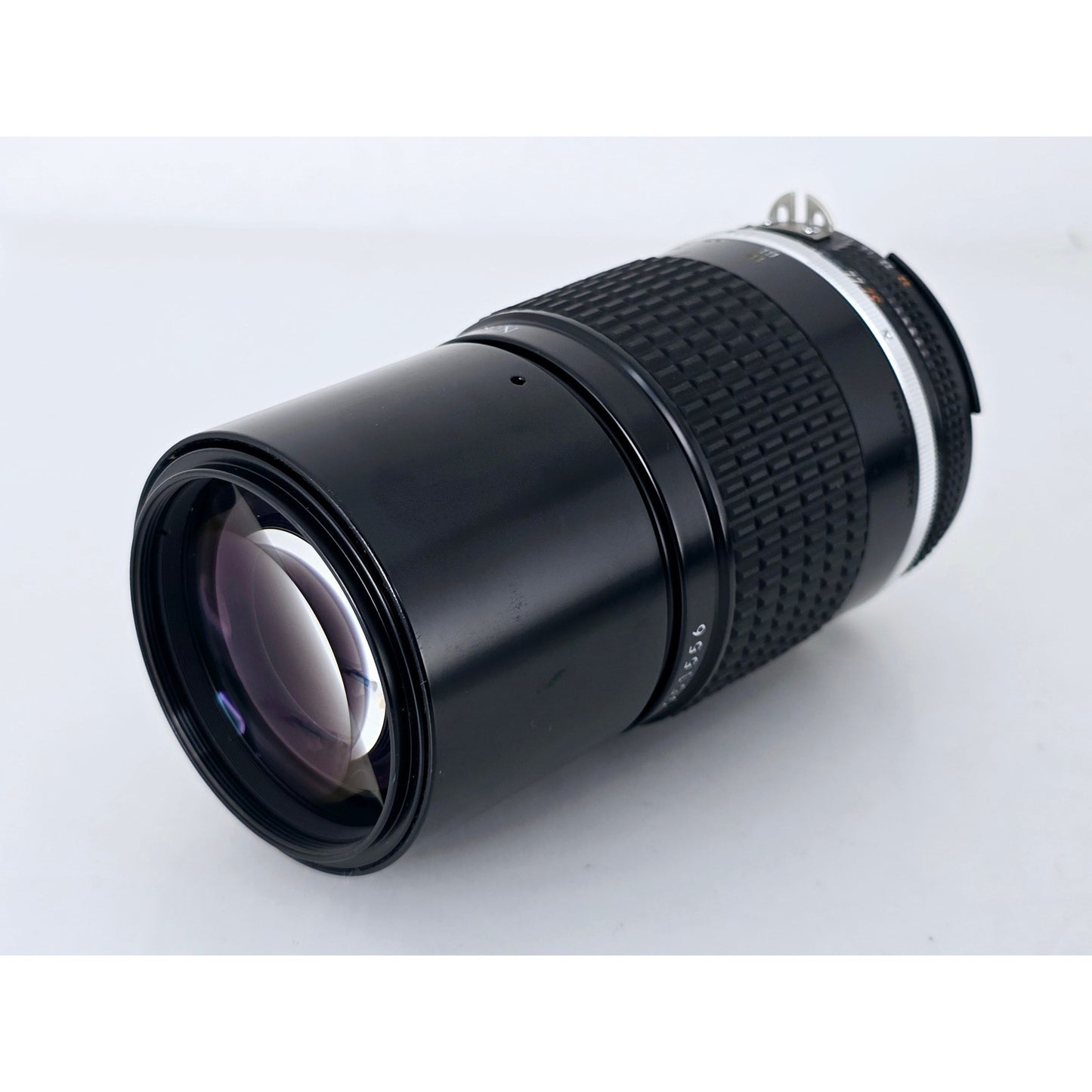 [Pre-owned] Nikon Ai-s Nikkor 200mm F4 Telephoto MF Lens — Near MINT — Japan #4317