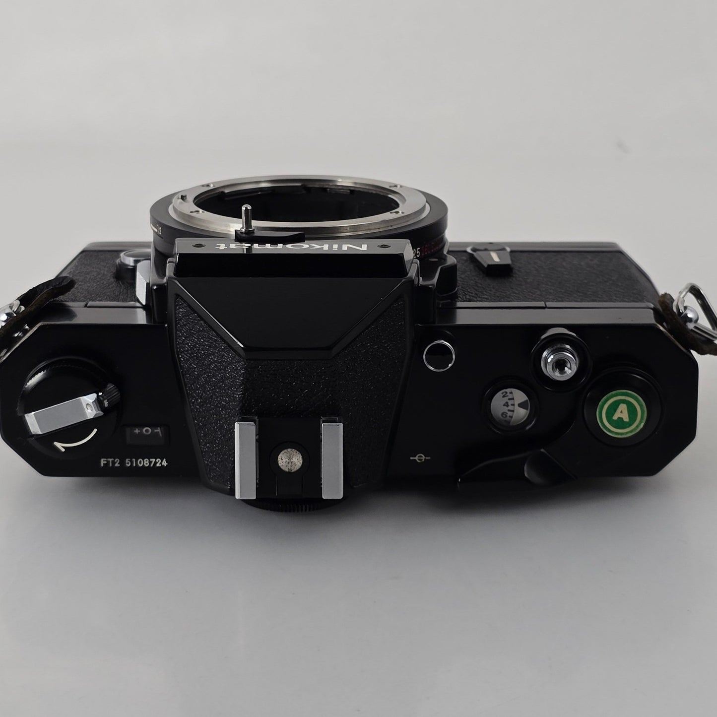 [Pre-owned] Nikon Nikomat FT2 SLR 35mm Film Camera Body — Near MINT — Japan #4525