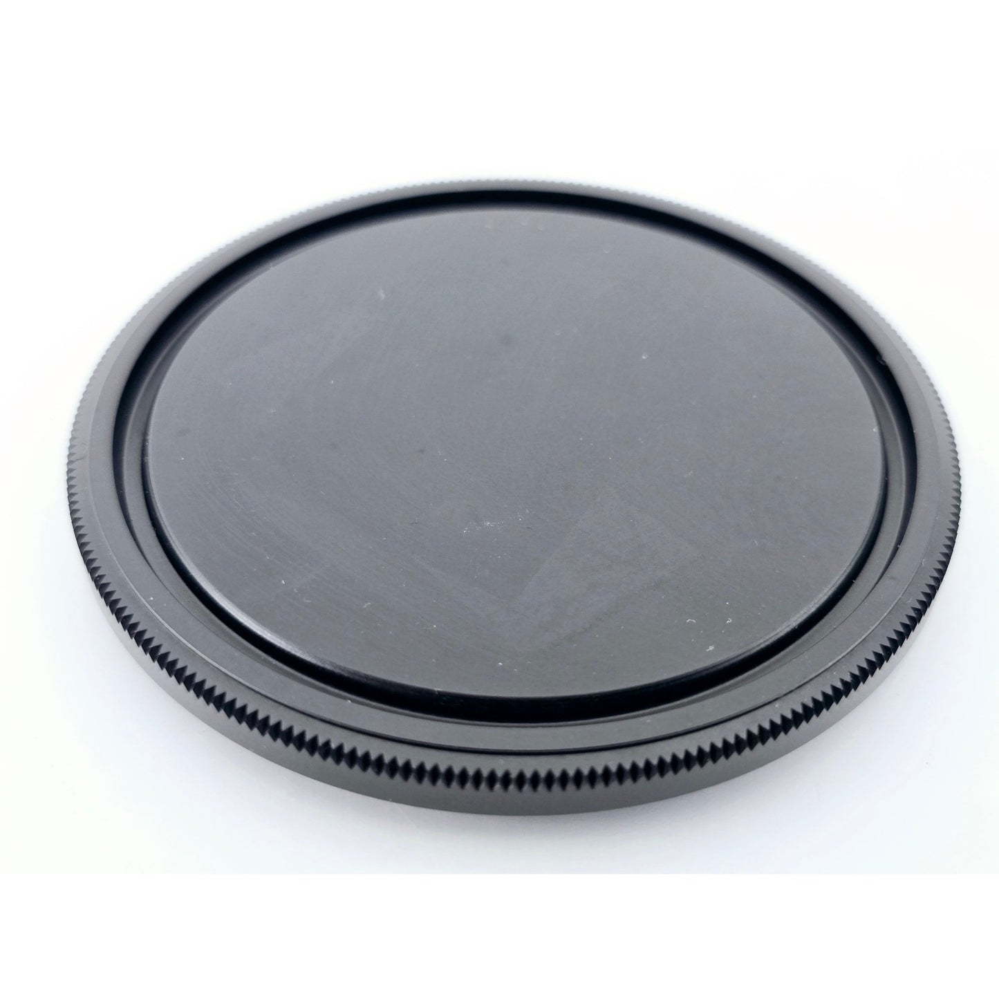 [Pre-owned] Olympus Classic OM 72mm Metal Screw-in Front Lens Cap — Top MINT — Japan #4606