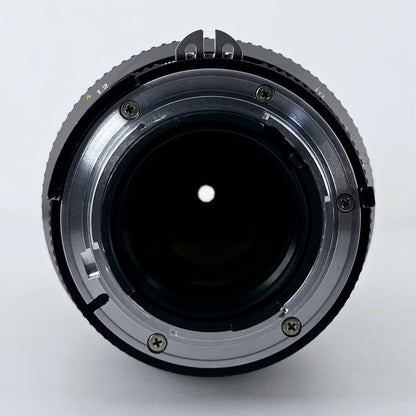 [Pre-owned] Nikon Zoom Nikkor 80-200mm f/4 MF Telephoto Lens — Near Mint — Japan #5667