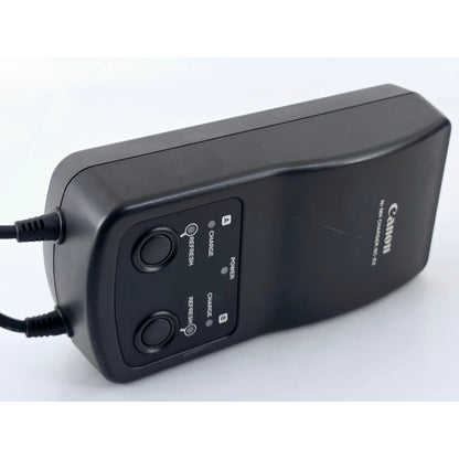 [Pre-owned] Genuine Canon Ni-MH Charger NC-E2 — Near MINT — Japan #4205