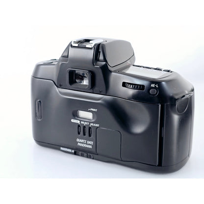 [Pre-owned] Nikon F70 SLR 35mm Film Camera (Body Only) — Near MINT+++ — Japan #3730