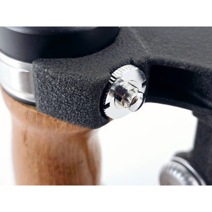 [Pre-owned] Asahi Pentax Hand Wood Grip w/Hot Shoe for 67 67II 6x7 — Near MINT — Japan #5186