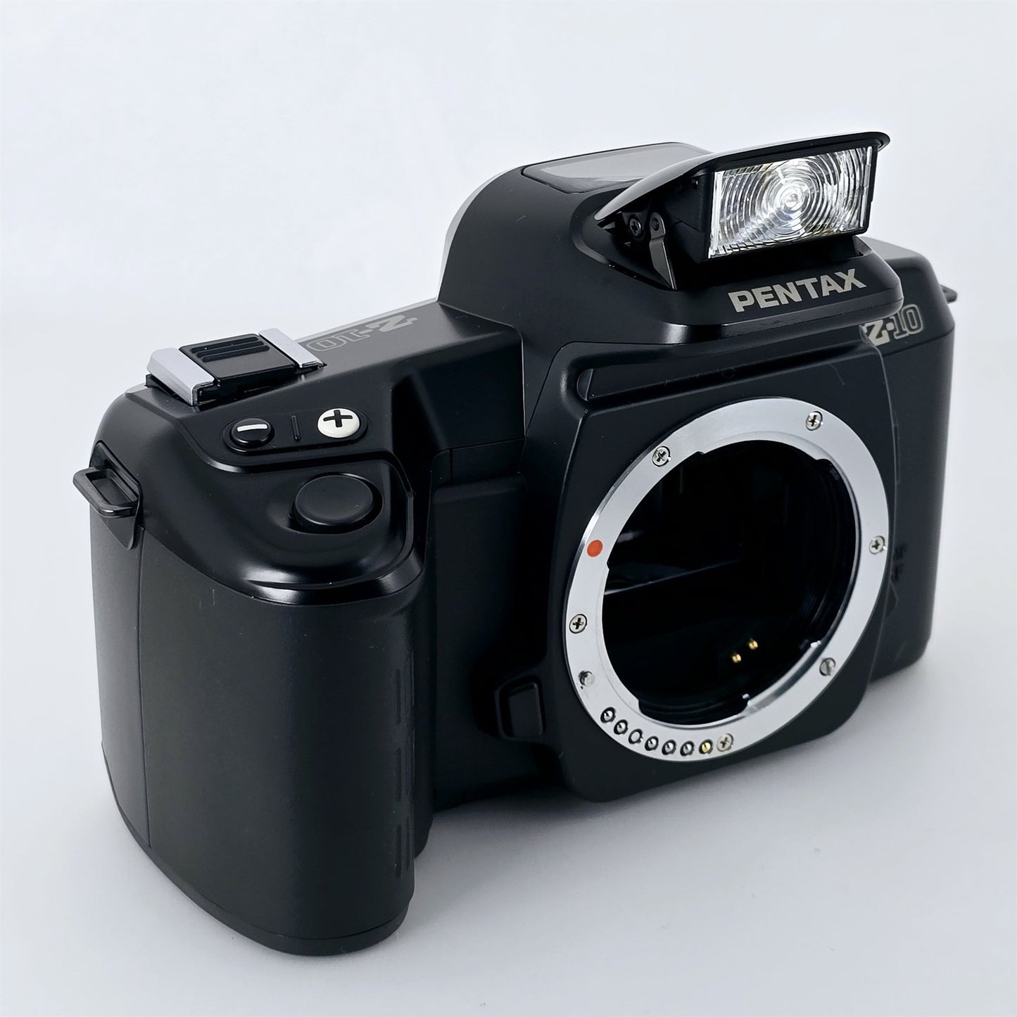 [Pre-owned] Pentax Z-10 35mm Film SLR Camera Body — Mint — Japan #5511