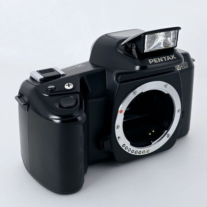 [Pre-owned] Pentax Z-10 35mm Film SLR Camera Body — Mint — Japan #5511