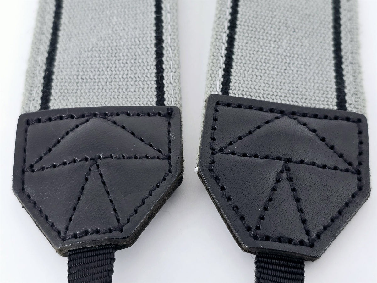 [Pre-owned] Genuine Nikon Professional Camera Neck Strap (Gray) — Mint — Japan #5140