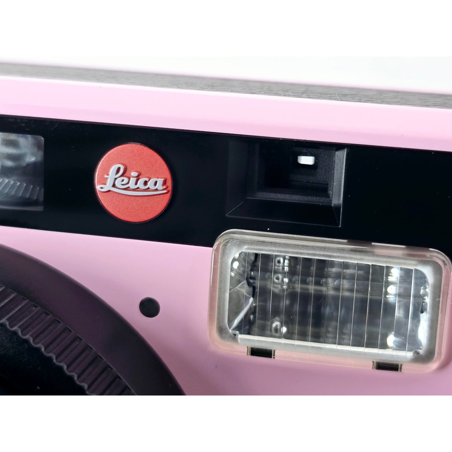 [Pre-owned] Leica Sofort Type 2754 Instant Film Camera (Pink) — Near MINT — Japan #5142