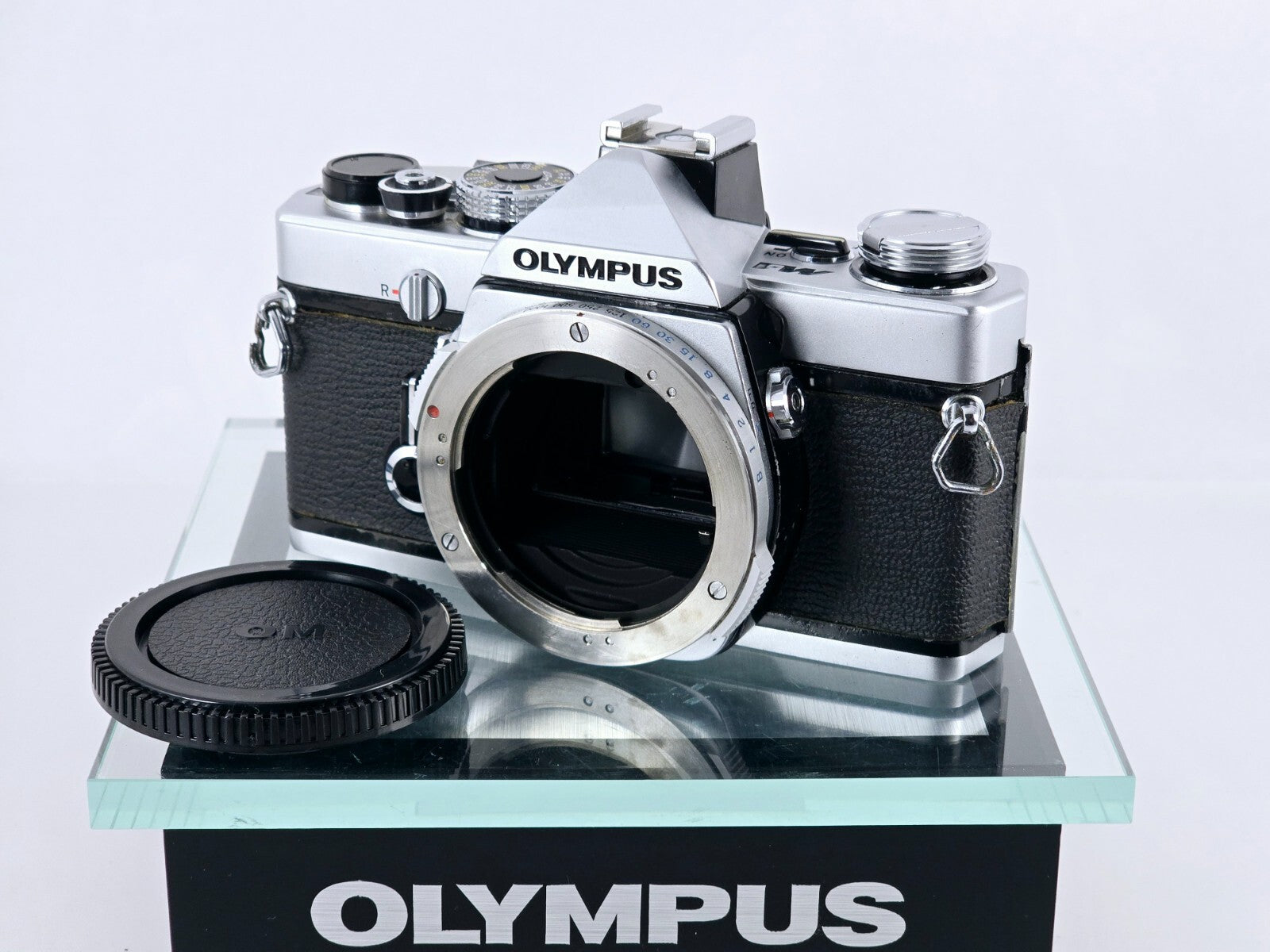 Read🌸New Seal [Excellent] Olympus M-1 SLR 35mm Film Camera Body Only From Japan