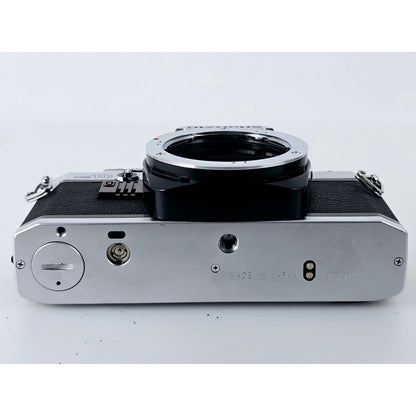 [Pre-owned] Olympus OM10 SLR 35mm Film Camera (Body Only) — Near MINT+++ — Japan #4599