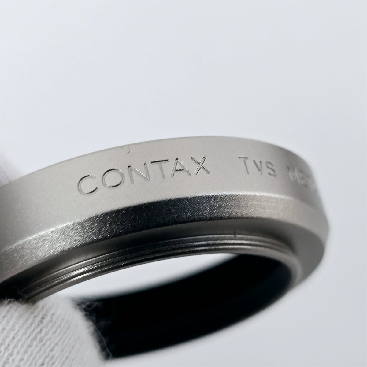 [Pre-owned] Contax TVS Genuine Metal Lens Hood for TVS / TVS II — Top Mint — Japan #5725