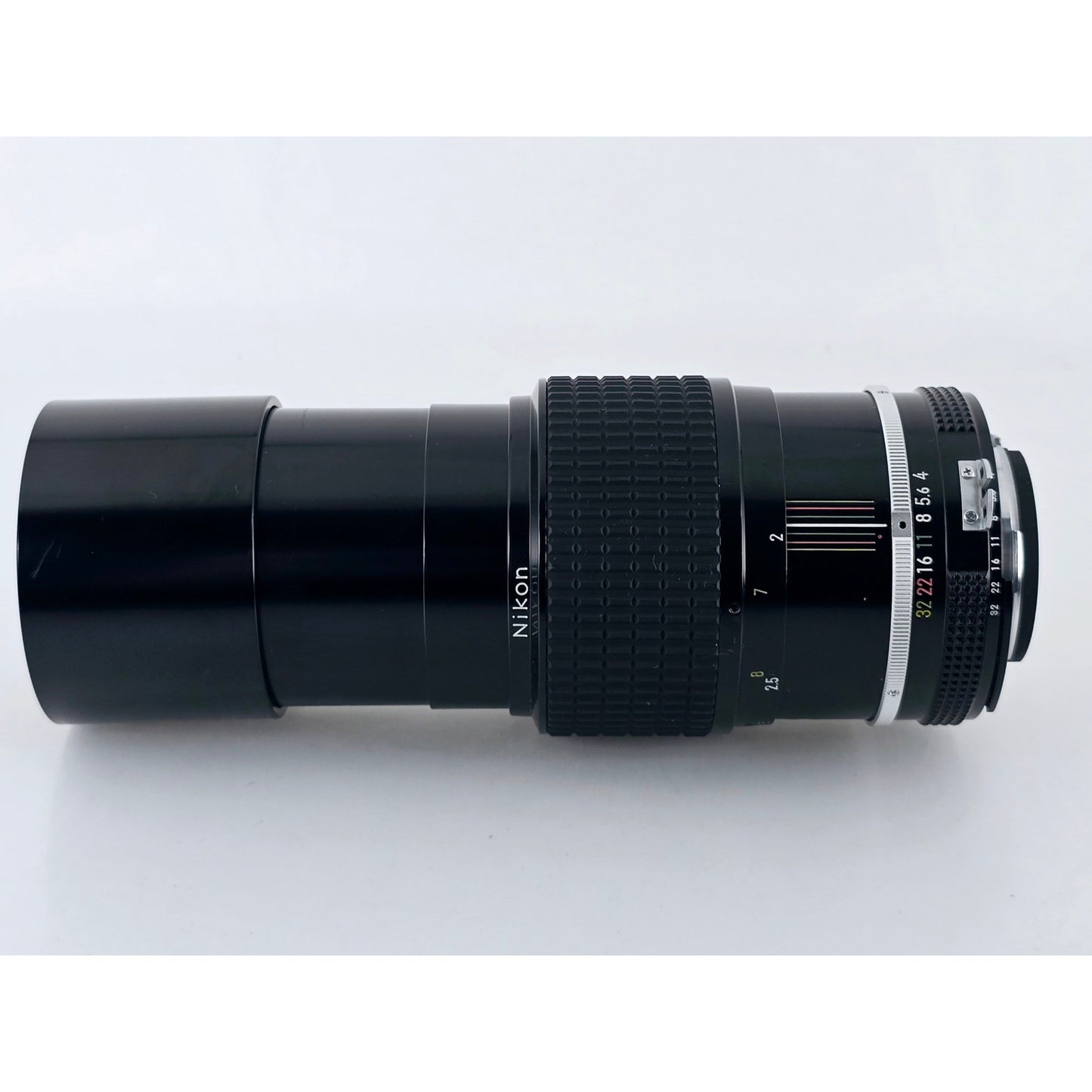 [Pre-owned] Nikon Ai Nikkor 200mm F4 Telephoto MF Lens — Near MINT — Japan #3636