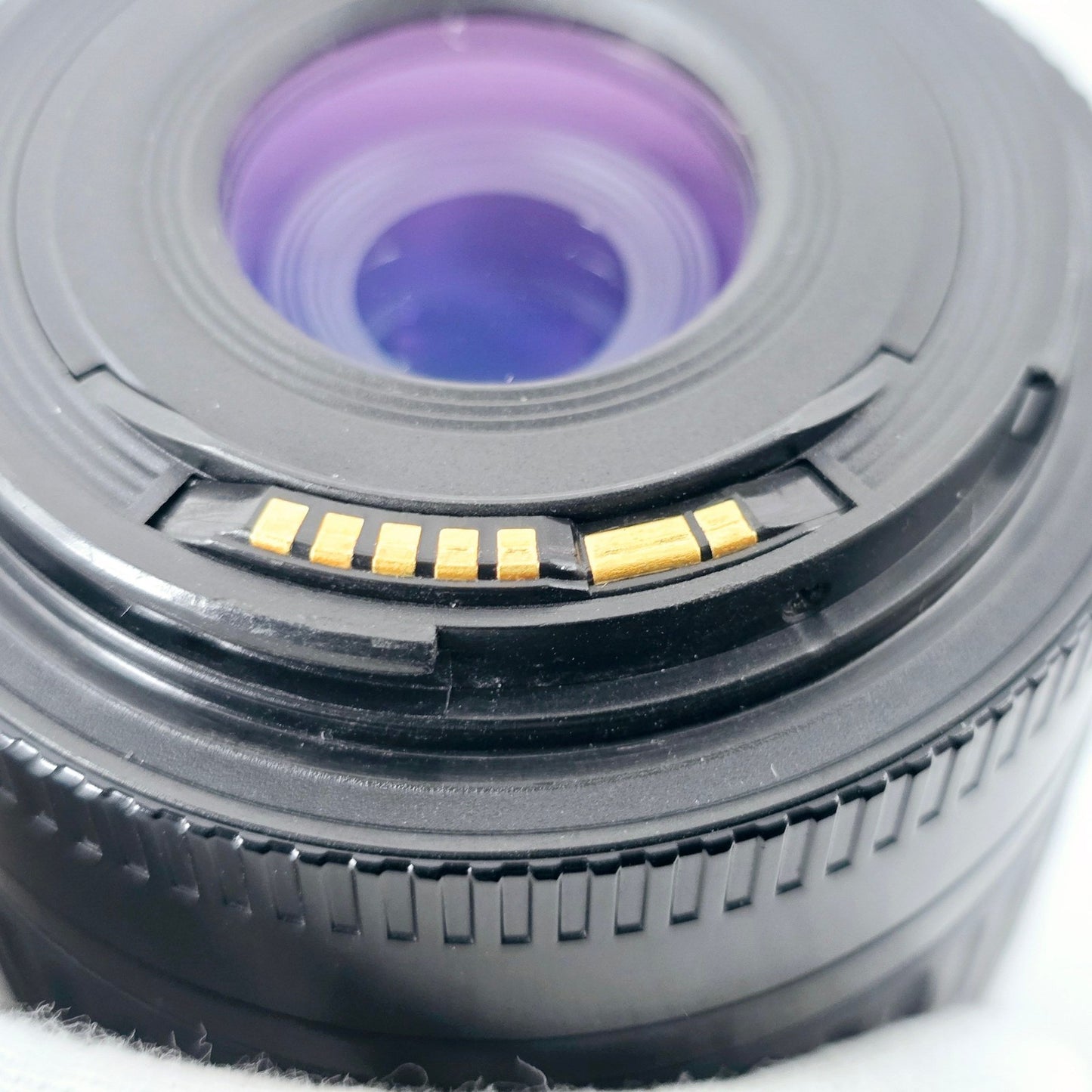 [Pre-owned] Canon EOS 1000 QD Film Camera with EF 28-80mm f/3.5-5.6 II AF Lens — Near MINT — Japan #4039