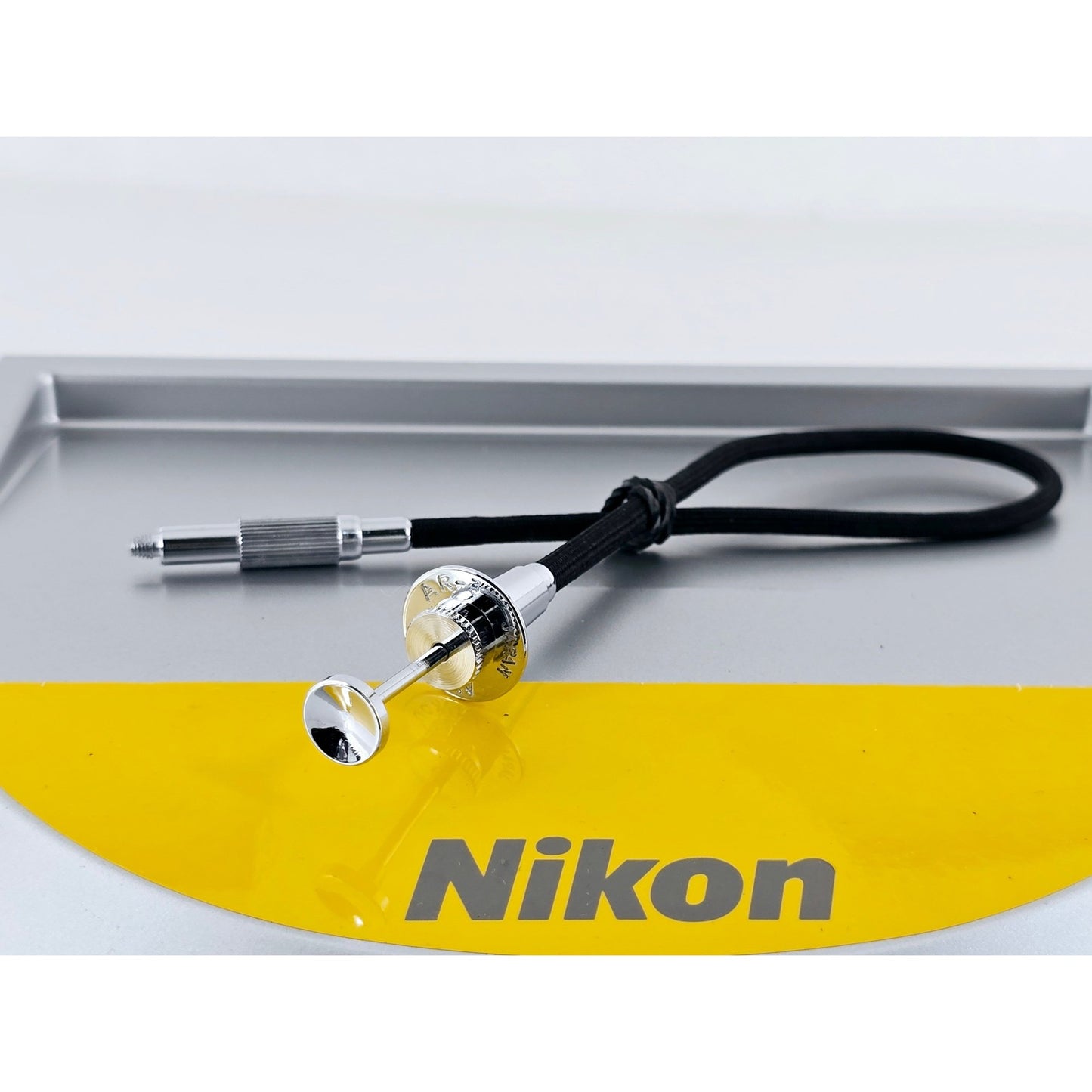 [Pre-owned] Nikon AR-3 Shutter Cable Release for F3 F3HP FM2 FE2 — MINT — Japan #4194