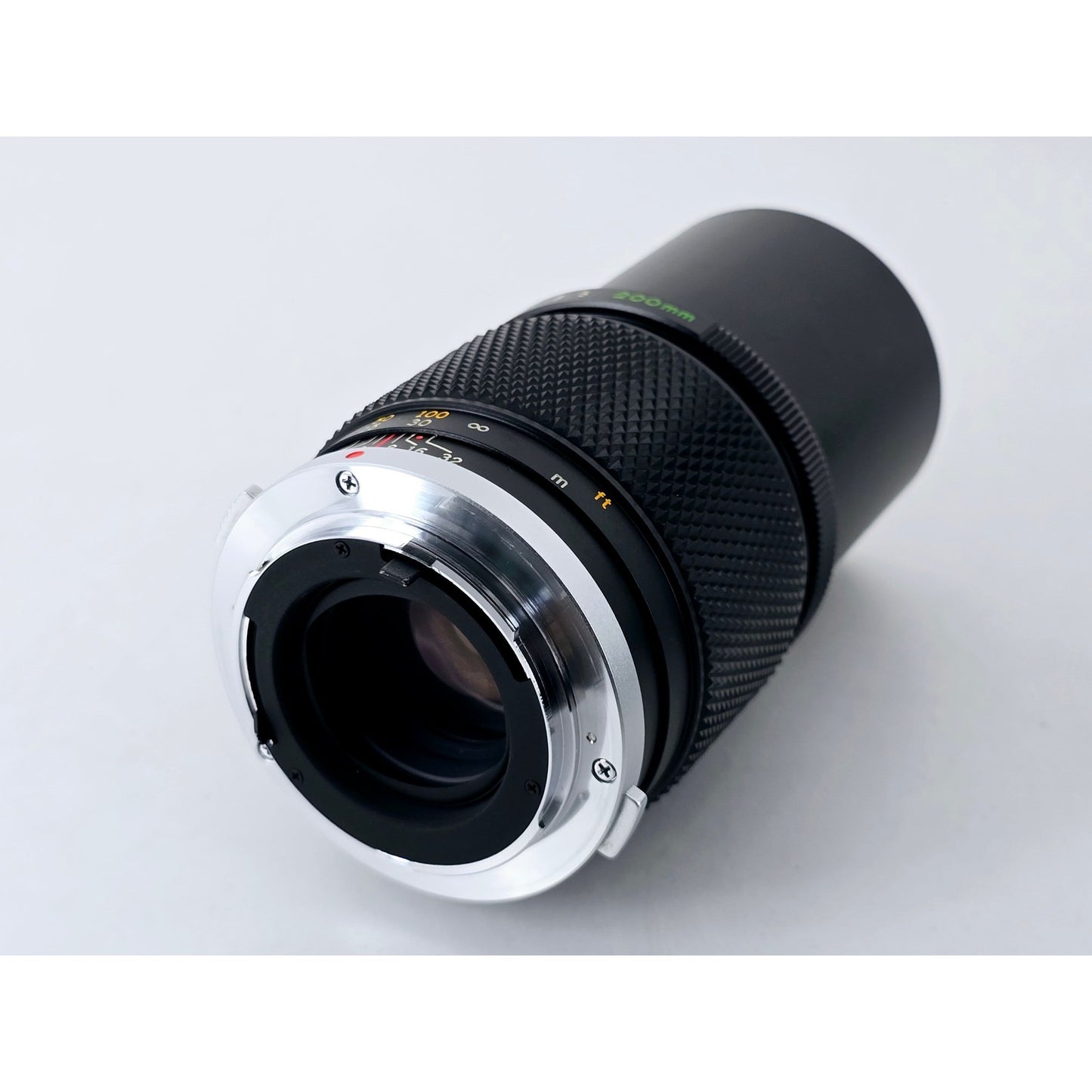[Pre-owned] Olympus F.Zuiko Auto-T 200mm F5 MF Telephoto Lens — Near MINT+++ — Japan #4362