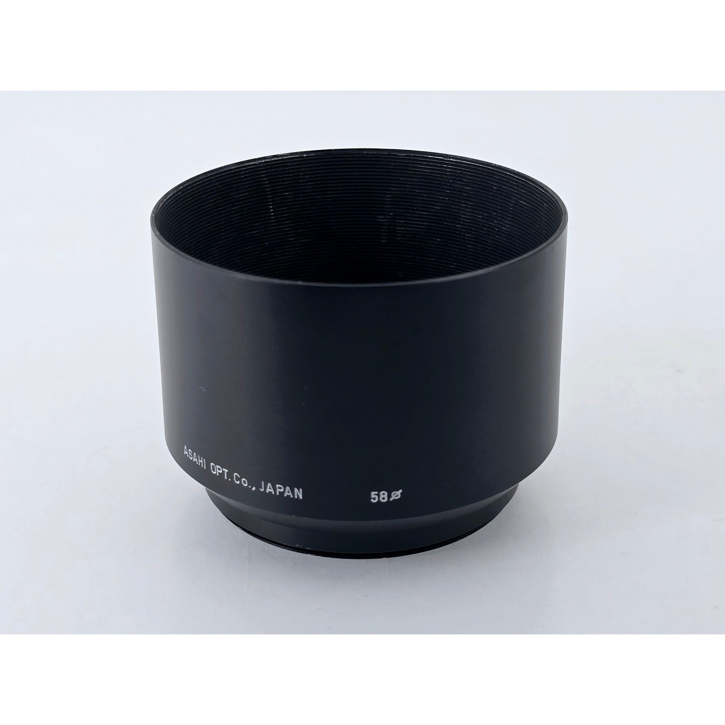 [Pre-owned] Pentax 58mm Lens Hood for Takumar 135mm f/2.5 & 200mm f/4 w/ Cap — Near MINT — Japan #4344