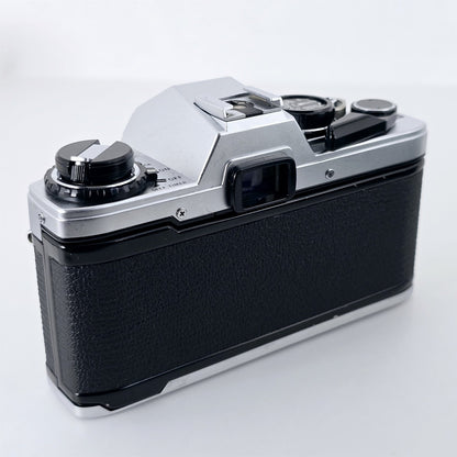 [Pre-owned] Olympus OM10 35mm SLR Film Camera Body — Near Mint — Japan #5246