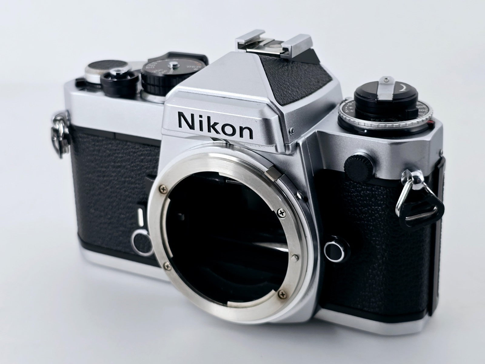 New Seal🌸[MINT] Nikon FE Silver SLR 35mm Film Camera Body Only From Japan