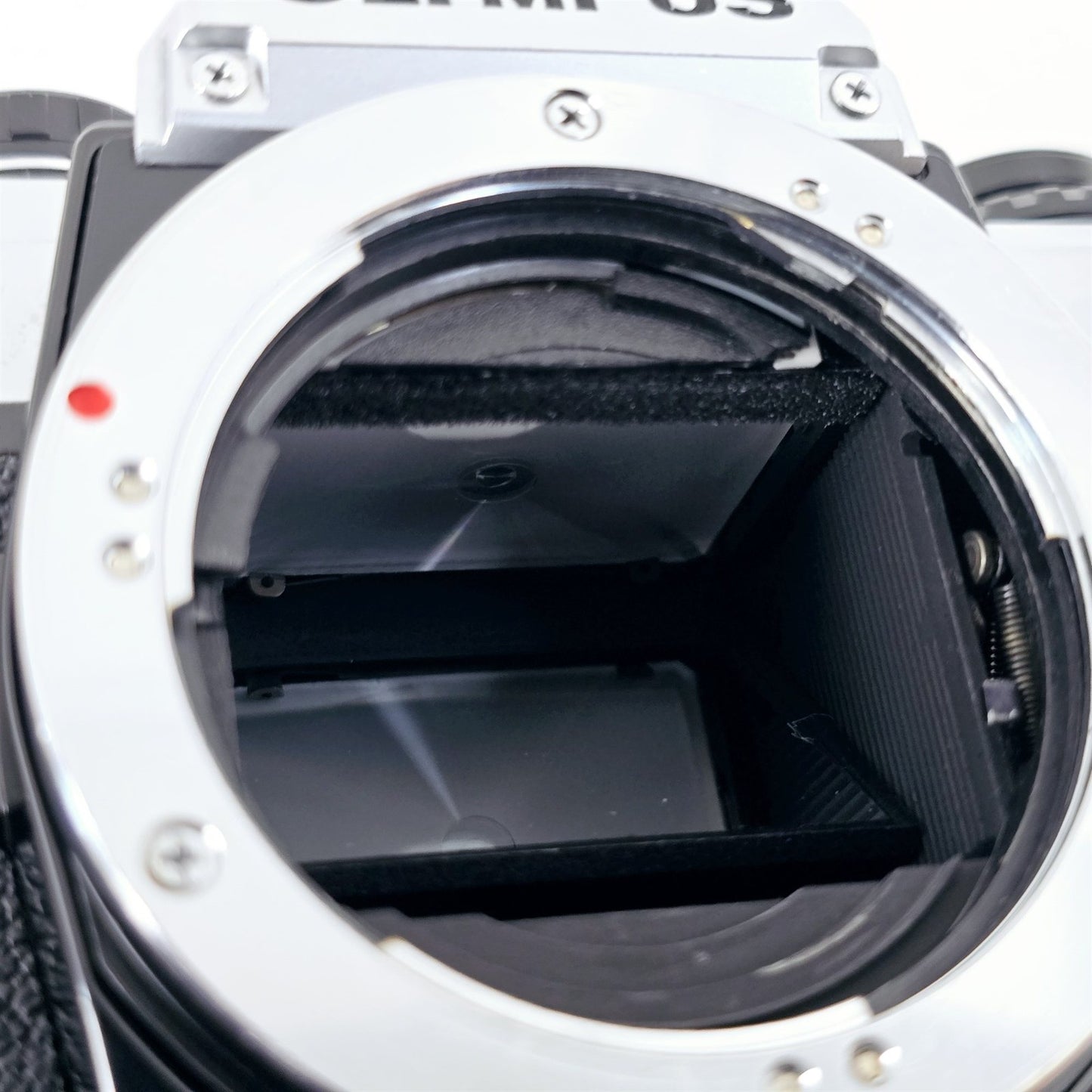 [Pre-owned] Olympus OM10 35mm SLR Film Camera Body — Near Mint — Japan #5246