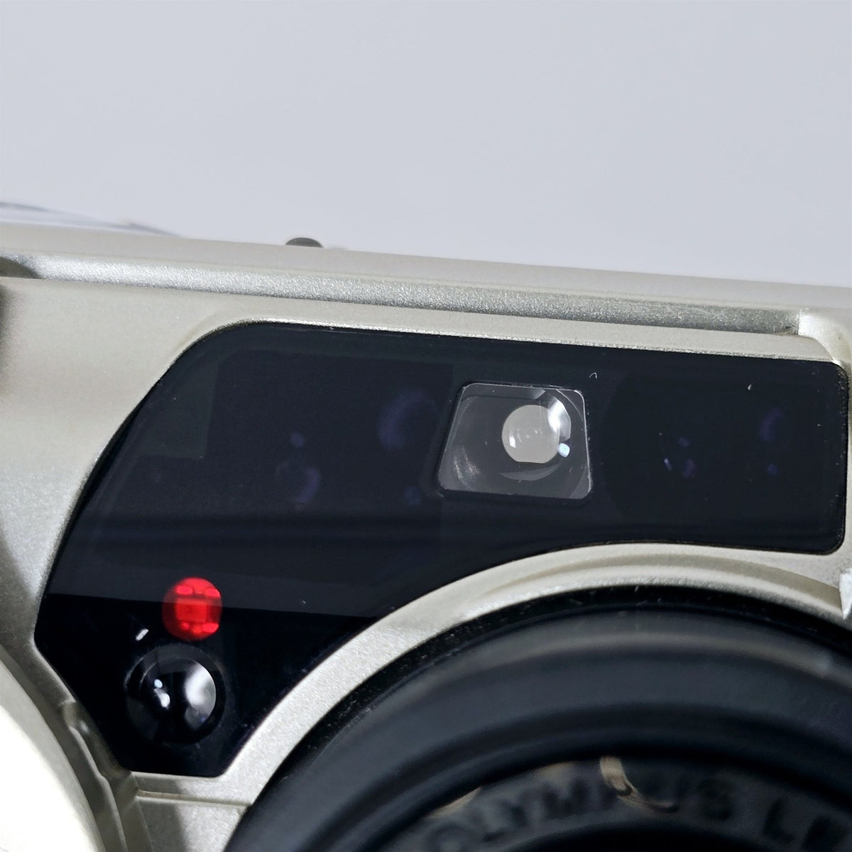 [Pre-owned] Olympus mju II Zoom VF 35mm Point & Shoot Film Camera — Near Mint — Japan #5794