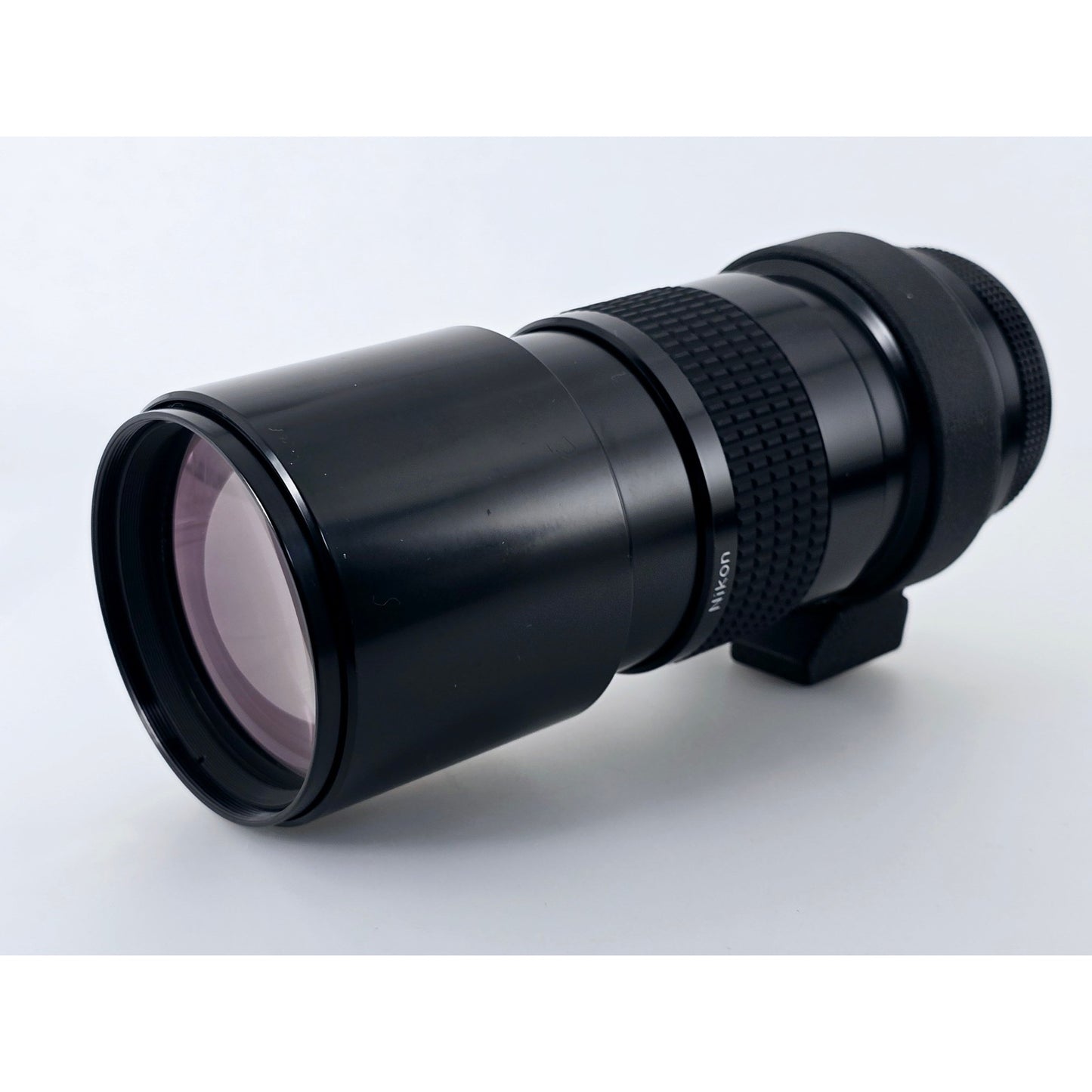 [Pre-owned] Nikon Ai Nikkor 300mm F4.5 Telephoto MF Lens — Near MINT+++ — Japan #4839