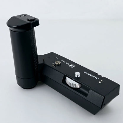 [Pre-owned] Olympus OM-System Winder 2 for OM-1 OM-2 OM-3 OM-4 — Near Mint+++ — Japan #5605