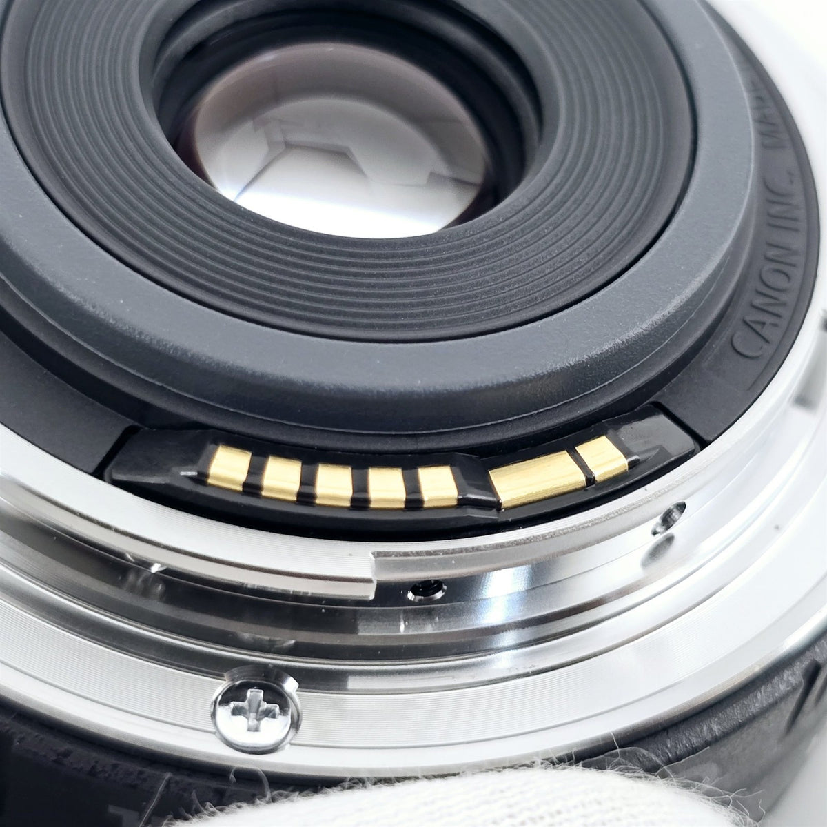 [Pre-owned] Canon EF-S 24mm f/2.8 STM Wide Angle Prime AF Lens — Near Mint+++ — Japan #5603