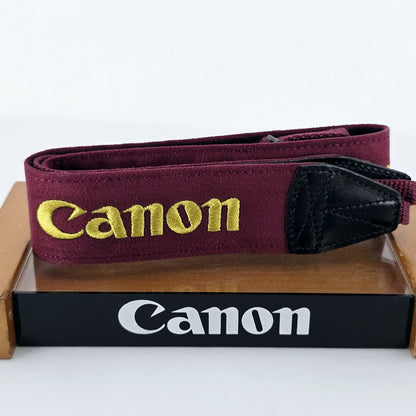[Pre-owned] Canon Professional Gold Embroidered Logo Neck Strap for EOS Digital — Unused — Japan #5443