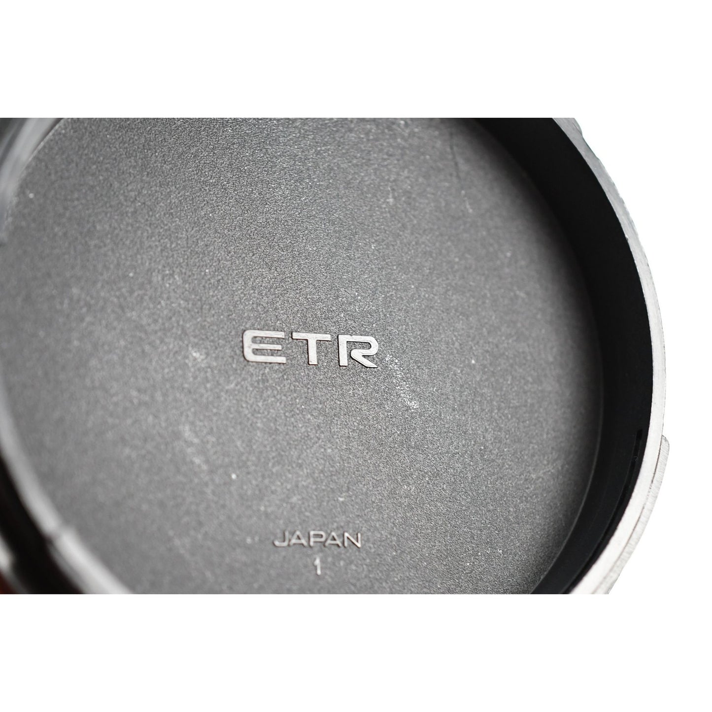 [Pre-owned] Zenza Bronica ETR Body Cap & Rear Lens Cap — Top MINT — Japan #2186