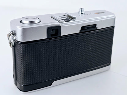 Red Flag OK🌸[Near MINT] Olympus Trip 35 Point & Shoot 35mm Film Camera Japan