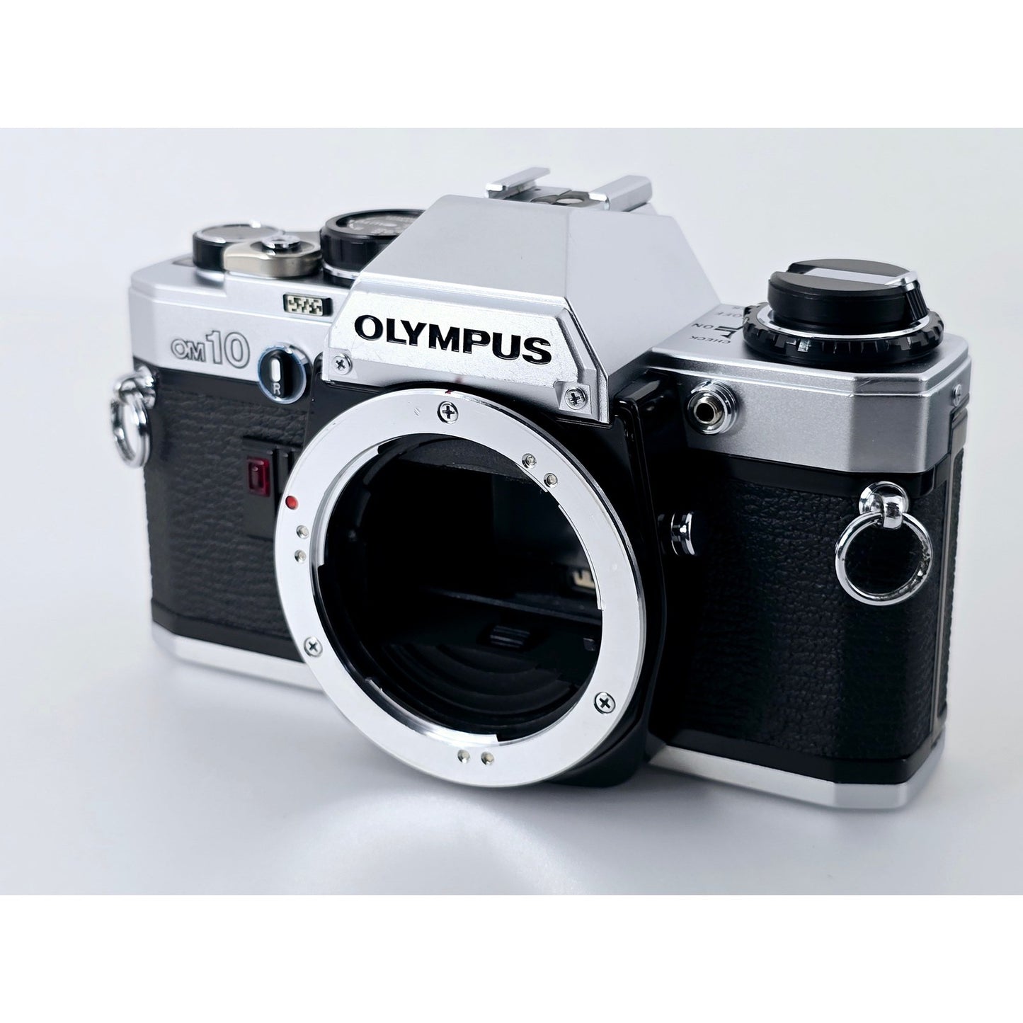 [Pre-owned] Olympus OM10 SLR 35mm Film Camera (Body Only) — Near MINT+++ — Japan #4862