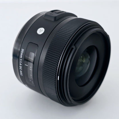 [Pre-owned] Sigma 30mm f/1.4 DC HSM AF Prime Lens for Nikon F Mount — Mint — Japan #5694