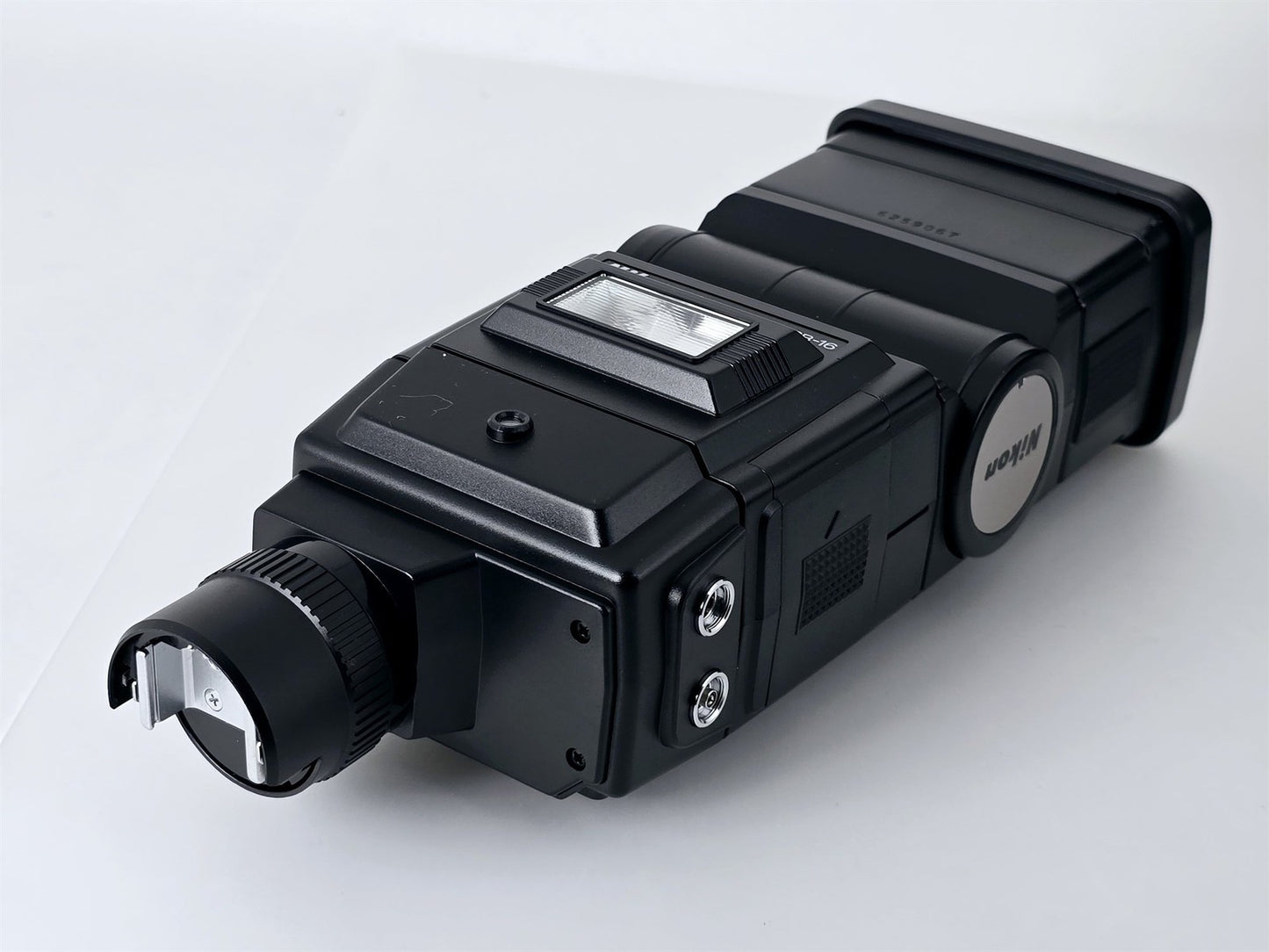 [Pre-owned] Nikon Speedlight SB-16 with AS-8 Shoe Mount Flash for F3 — Mint — Japan #5254