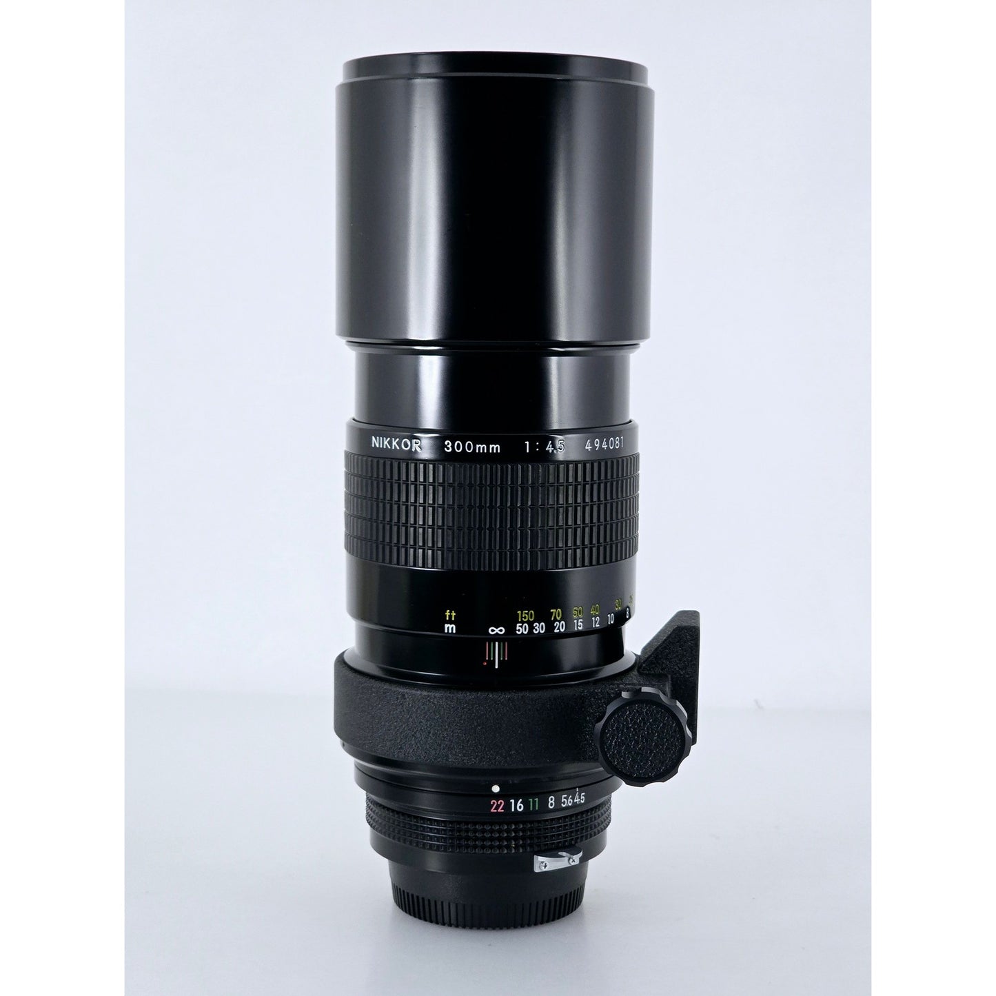 [Pre-owned] Nikon Non-Ai Nikkor 300mm F4.5 Telephoto Lens — Near MINT+++ — Japan #4370