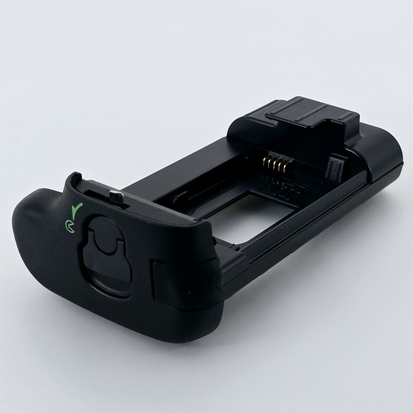 [Pre-owned] Nikon MS-D12 Battery Holder Tray for AA Battery (MB-D12) — Top Mint — Japan #5637