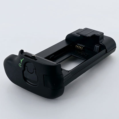 [Pre-owned] Nikon MS-D12 Battery Holder Tray for AA Battery (MB-D12) — Top Mint — Japan #5637