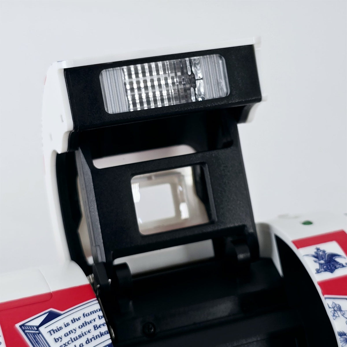[Pre-owned] Vintage Budweiser King of Beer Can Novelty 35mm Film Camera — Mint — Japan #5857